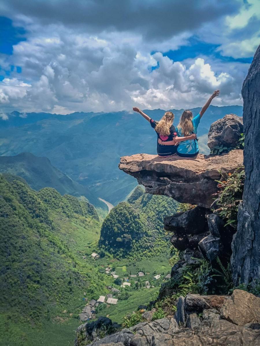 Vietnam Motorcycle Tour: Best Ha Giang Loop Tour (4 Days)
