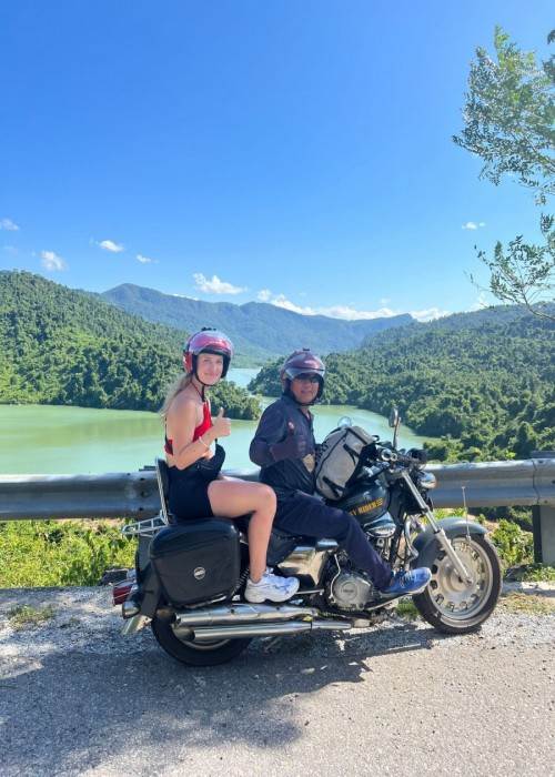 Vietnam Motorcycle Tour: Explore Hai Van Pass (2 Days)