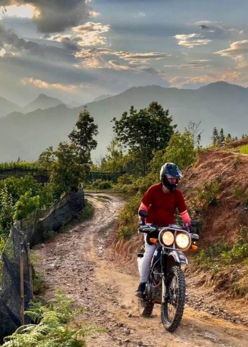 Ha Noi Loop Motorbike Adventure Tour 6D5N