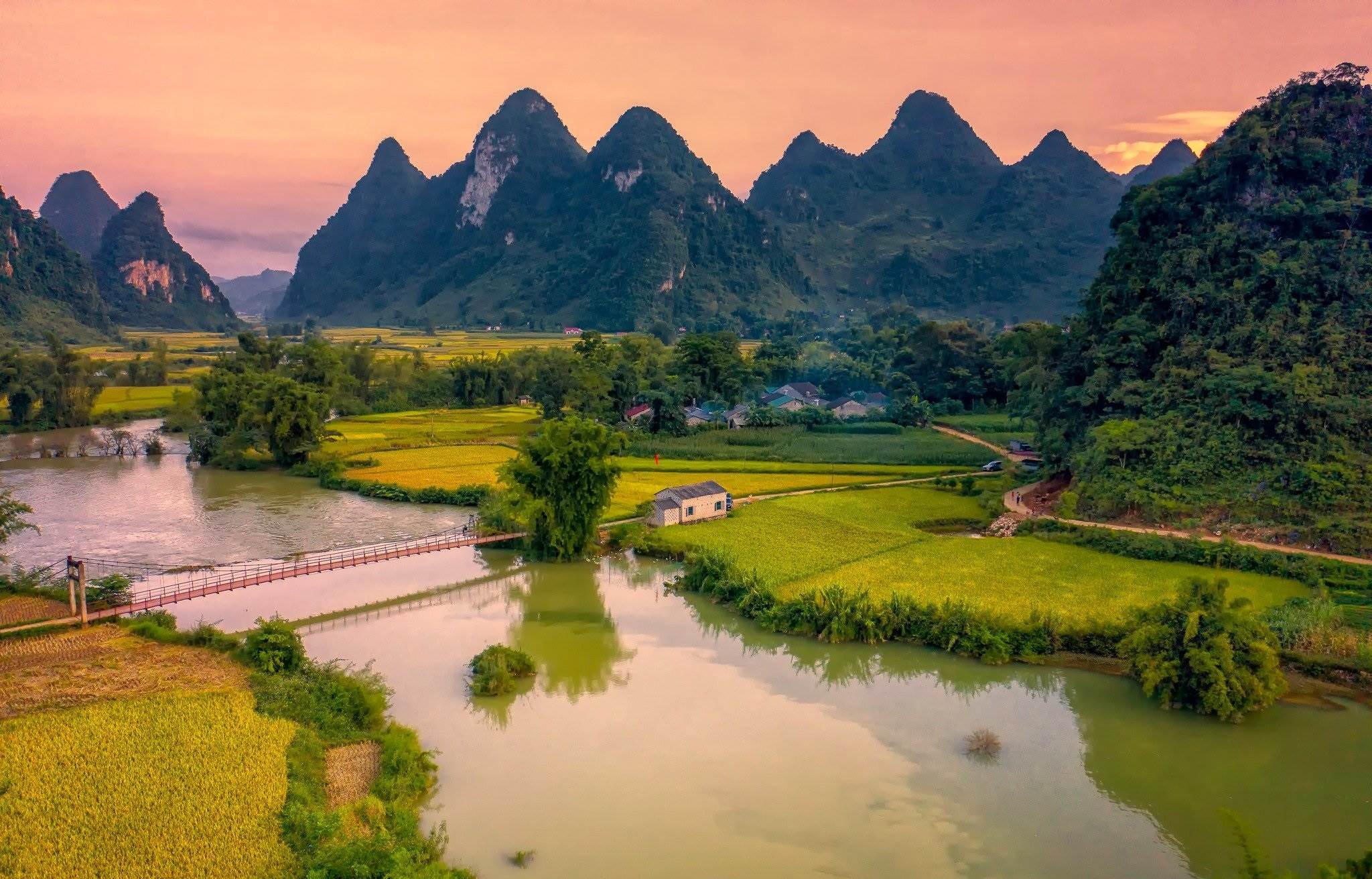 The Charming of Northern : Vietnam Motorcycle Tour